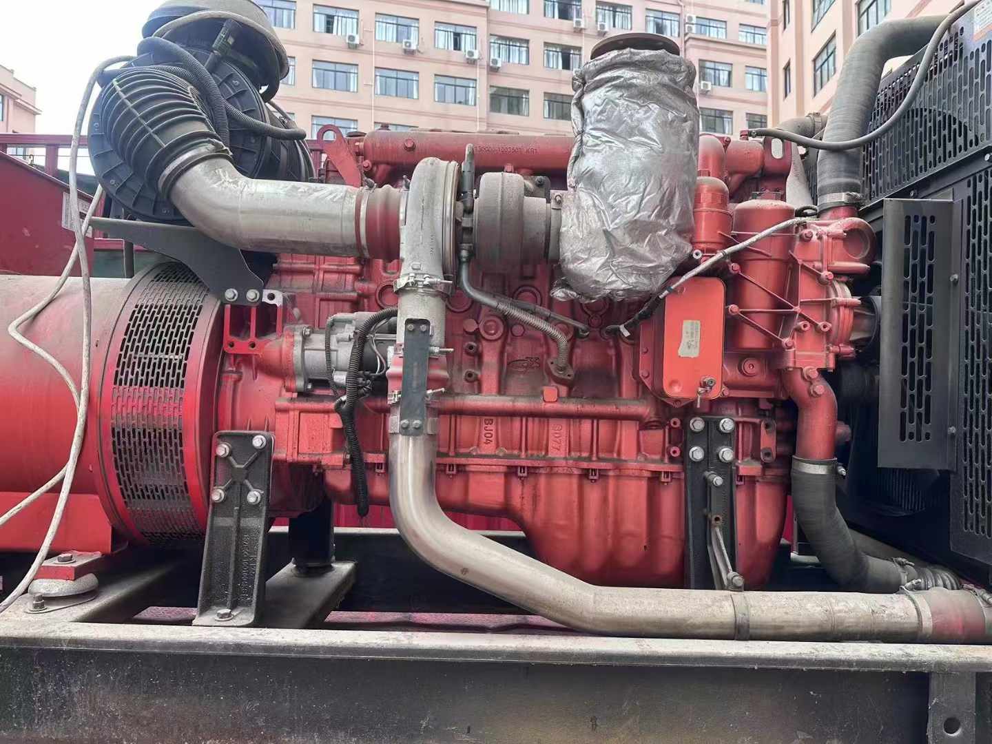 平武如何选择适合 600kW 柴油发电机组的过载保护器？